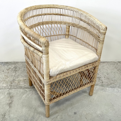 Fauteuil 'Laka' en rotin esprit Malawi