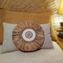 Coussin rectangle en coton et coquillages