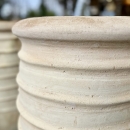 Grande jarre cercles en relief