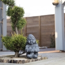 Statue nain assis en ciment 40 cm