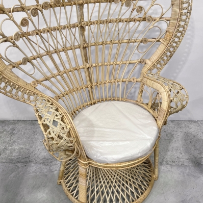 Fauteuil 'Emmanuelle' en rotin naturel