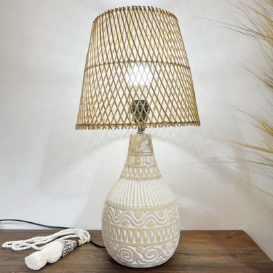 Lampe de chevet motif tribal