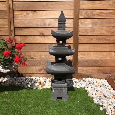Lanterne japonaise en pierre de lave 110 cm Kyoto