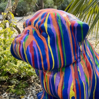 Statue bouledogue design multicolore