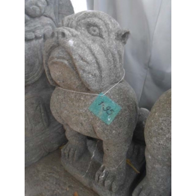 Statue bulldog