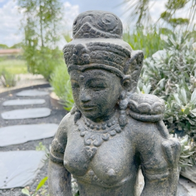 Statue déesse Tara marron antique