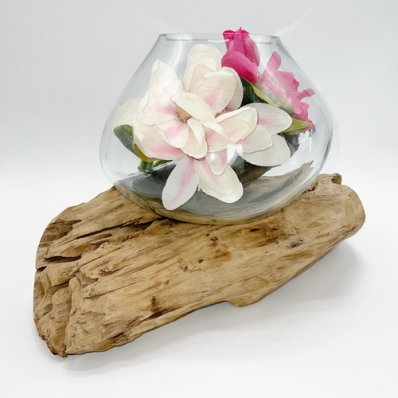 Vase sur racine en verre soufflé