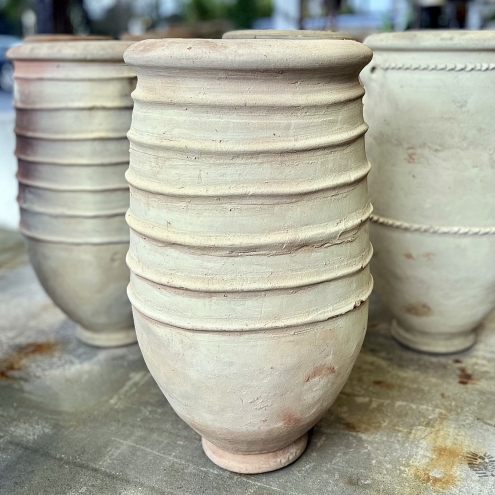 Grande jarre cercles en relief