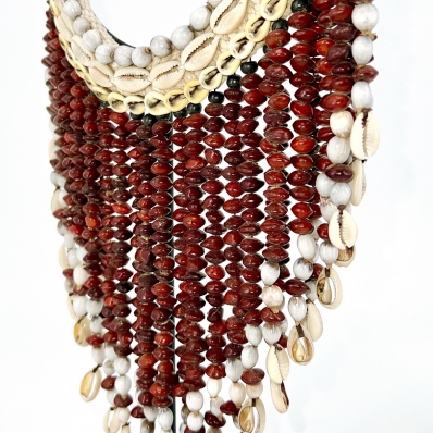 Petit collier Papou perles rouges