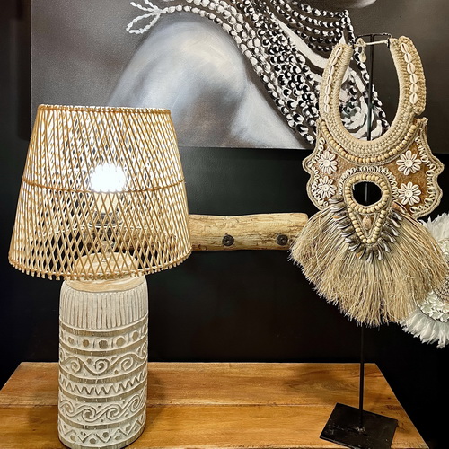 Lampe de chevet motif ethnique bois
