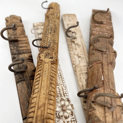 Patère en teck recyclé 4 crochets