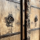 Armoire indienne portes sculptées