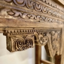 Console indienne vieux bois sculpté