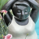 Déco de jardin femme yoga