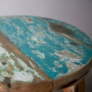 Tabouret-de-bar-en-bois-de-bateau-teck-recycle-colore-containers-du-monde-33380