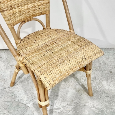 Chaise bistrot en rotin naturel